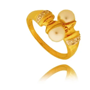 Elegancki pierścionek będący doskonałym dodatkiem do stylizacji.