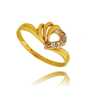 Złoty pierścionek podkreślający subtelny blask kamieni.