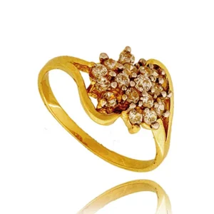 Ponadczasowy pierścionek o luksusowym wyglądzie.