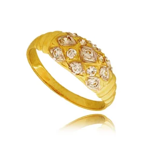 Stylowy pierścionek o eleganckiej i kobiecej formie.