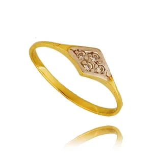 Elegancki pierścionek ze złota o ponadczasowym charakterze.