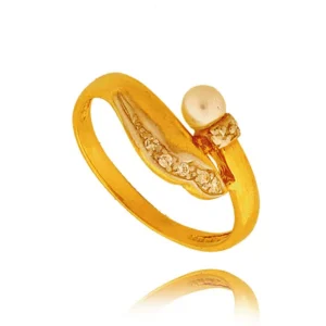 Ponadczasowy pierścionek o luksusowym wyglądzie.