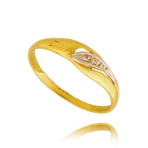 Złoty pierścionek stworzony z myślą o codziennym komforcie.