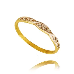 Ponadczasowy pierścionek o luksusowym wyglądzie.