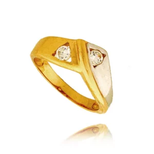 Delikatny pierścionek wykonany z wysokiej jakości złota.