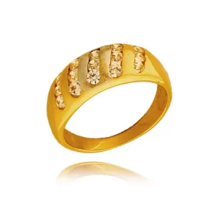 Elegancki pierścionek będący doskonałym dodatkiem do stylizacji.