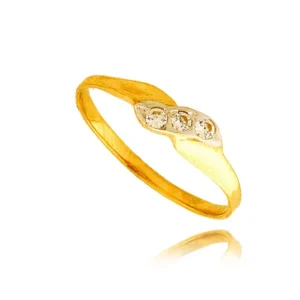 Klasyczny pierścionek idealny na każdą okazję.