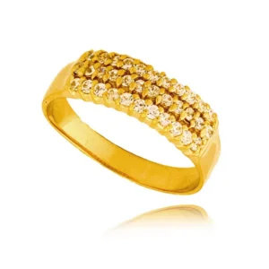 Złoty pierścionek stworzony z myślą o codziennym komforcie.