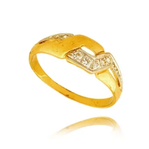 Pierścionek ze złota łączący klasykę z nowoczesnością.