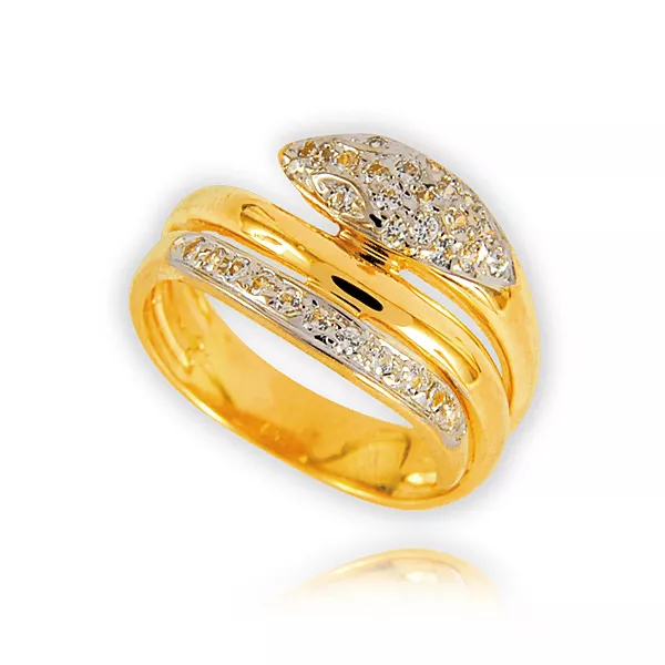 Złoty pierścionek podkreślający subtelny blask kamieni.