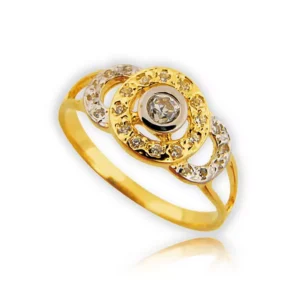 Elegancki pierścionek będący doskonałym dodatkiem do stylizacji.