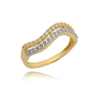 Pierścionek ze złota łączący klasykę z nowoczesnością.