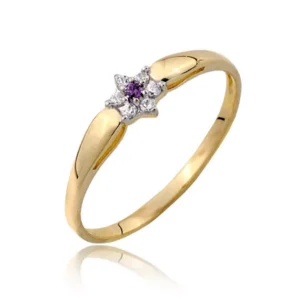 Elegancki pierścionek ze złota o ponadczasowym charakterze.