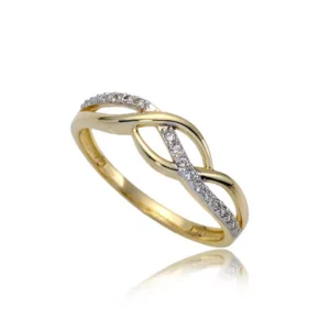 Pierścionek ze złota łączący klasykę z nowoczesnością.