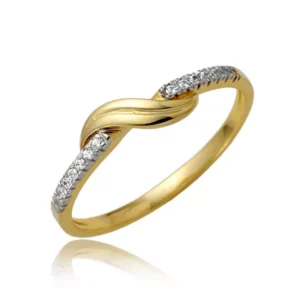 Złoty pierścionek stworzony z myślą o codziennym komforcie.