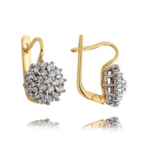 Subtelne kolczyki stworzone z myślą o komforcie noszenia.